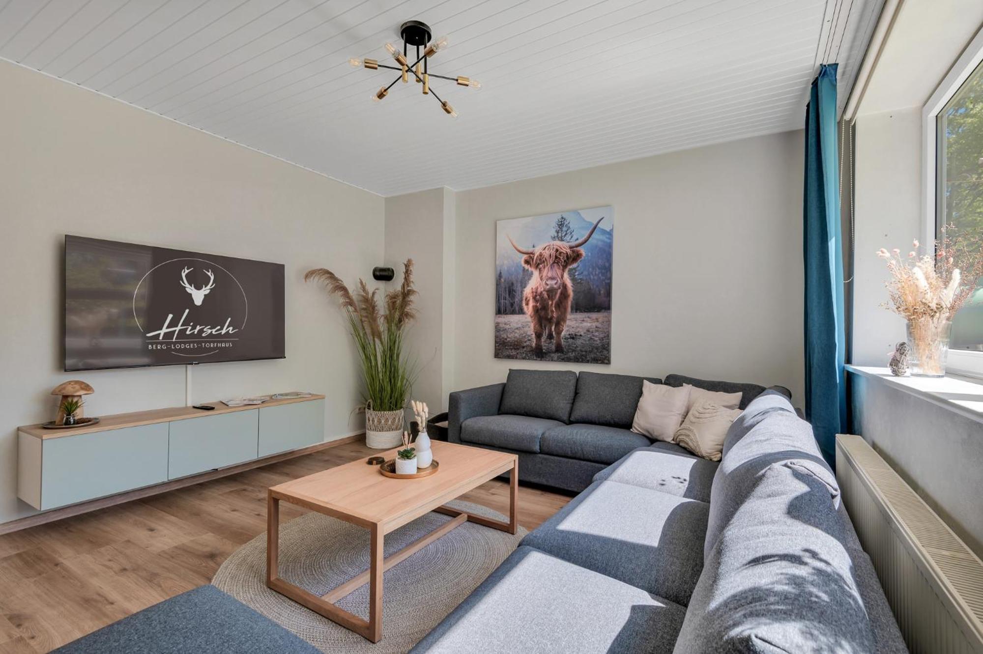 Gruppen & Familien-Ferienhaus Haensel トルフハウス エクステリア 写真